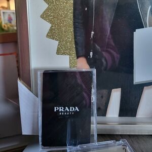 Prada player's card